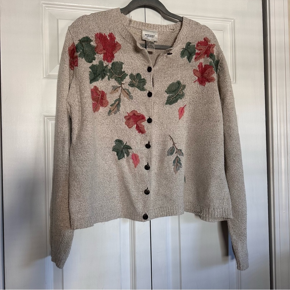 Vintage Monterey Embroidered Leaf Cardigan with buttons